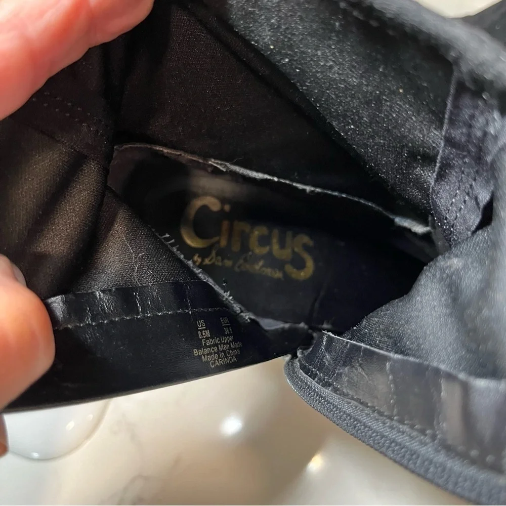 Circus Sam Edelman Carinda Black Faux Suede  Ankle Boots 8.5
